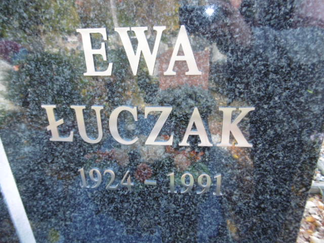 Ewa Łuczak 1924 Lwówek Śląski - Grobonet - Wyszukiwarka osób pochowanych